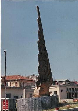 Monumento ai cavalieri di V. Veneto 